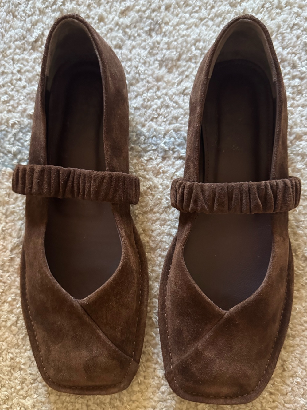 NEW Alohas square-toe ruched ballet flats in brown suede - Picture 5 of 9